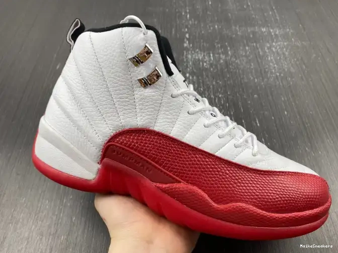 MaikeSneakers Retro 130690-110 12 Air Cherry Jordan 0516